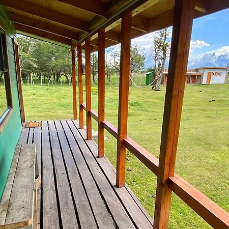 Cabanas Vista Al Paine Torres del Paine National Park ภายนอก รูปภาพ