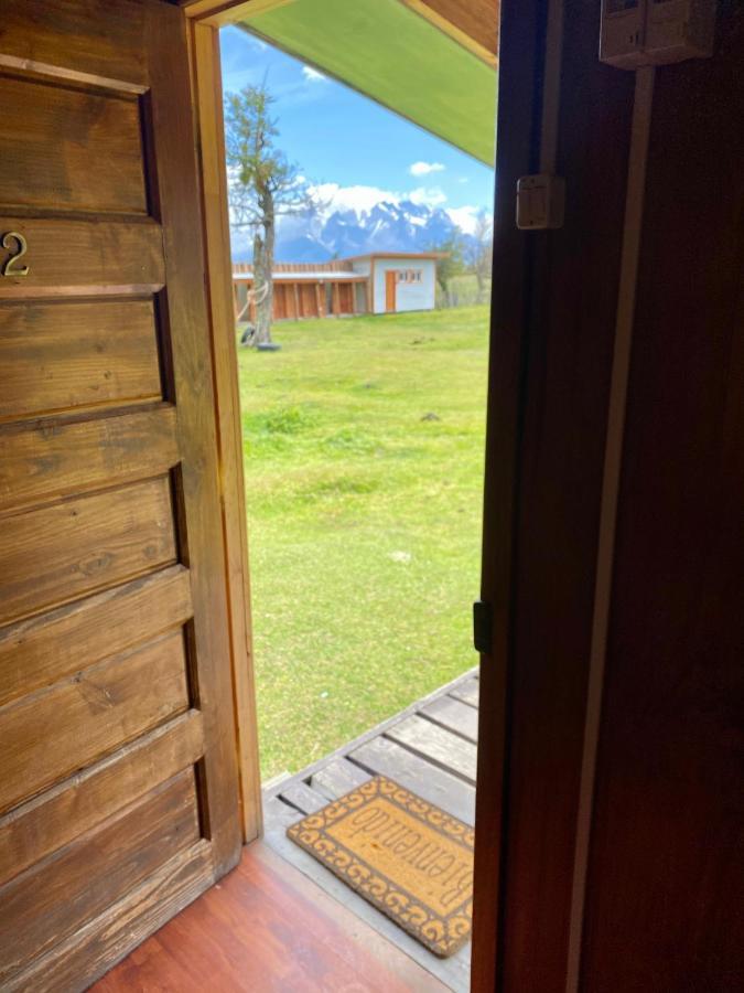Cabanas Vista Al Paine Torres del Paine National Park ภายนอก รูปภาพ